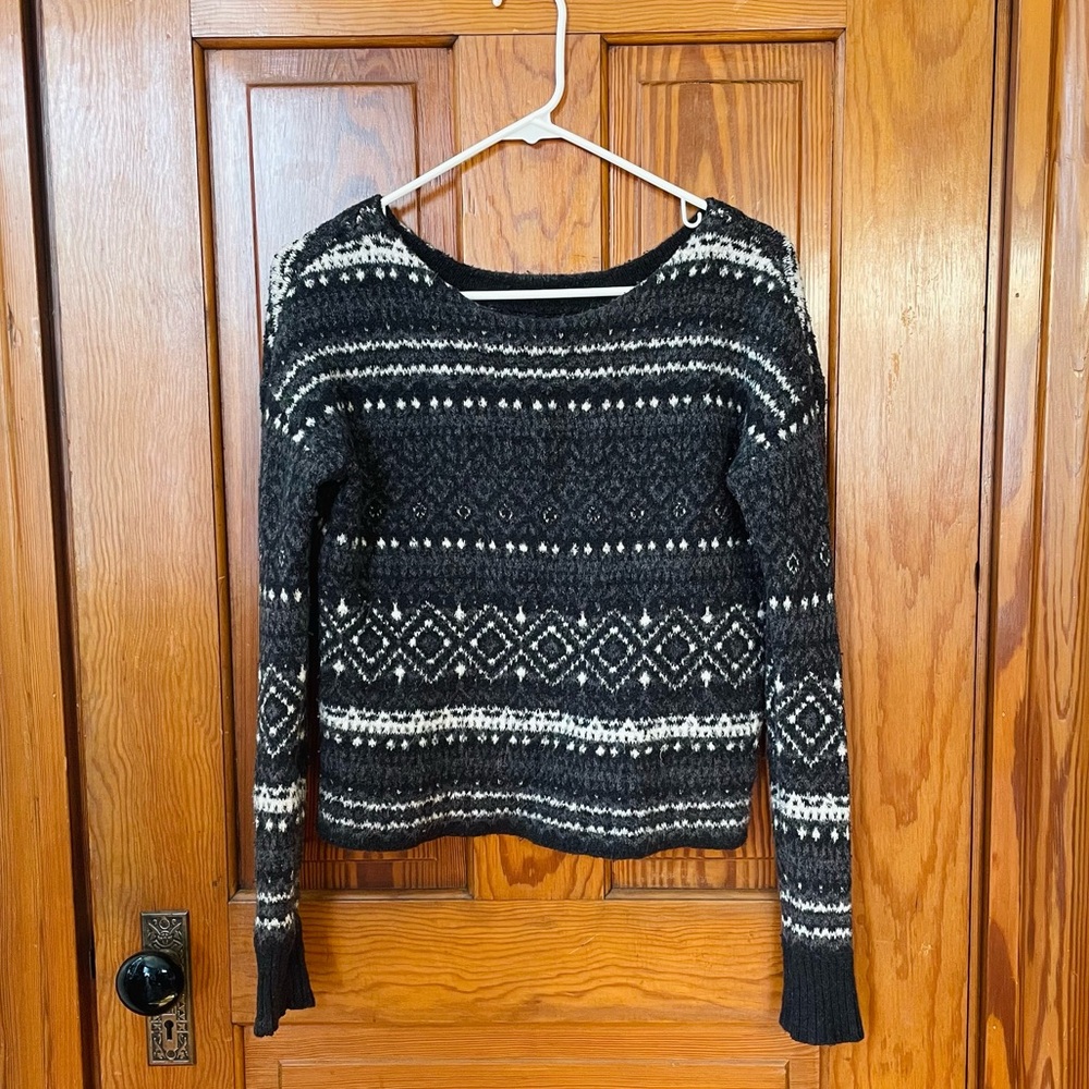 American Eagle Crop Sweater